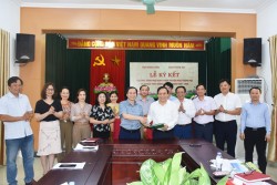 Ký kết phối hợp tuyên truyền giữa Hội Nông dân tỉnh và Báo Nghệ An