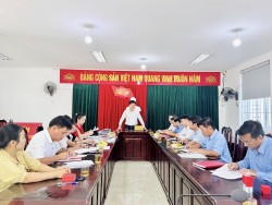 Hội Nông dân tỉnh ban giao dự án Quỹ hỗ trợ nông dân tại xã Tân Kỳ