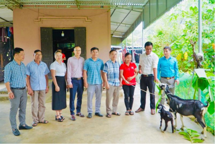 hoi nong dan xa tang de sinh ke cho gia dinh co hoan canh kho khan