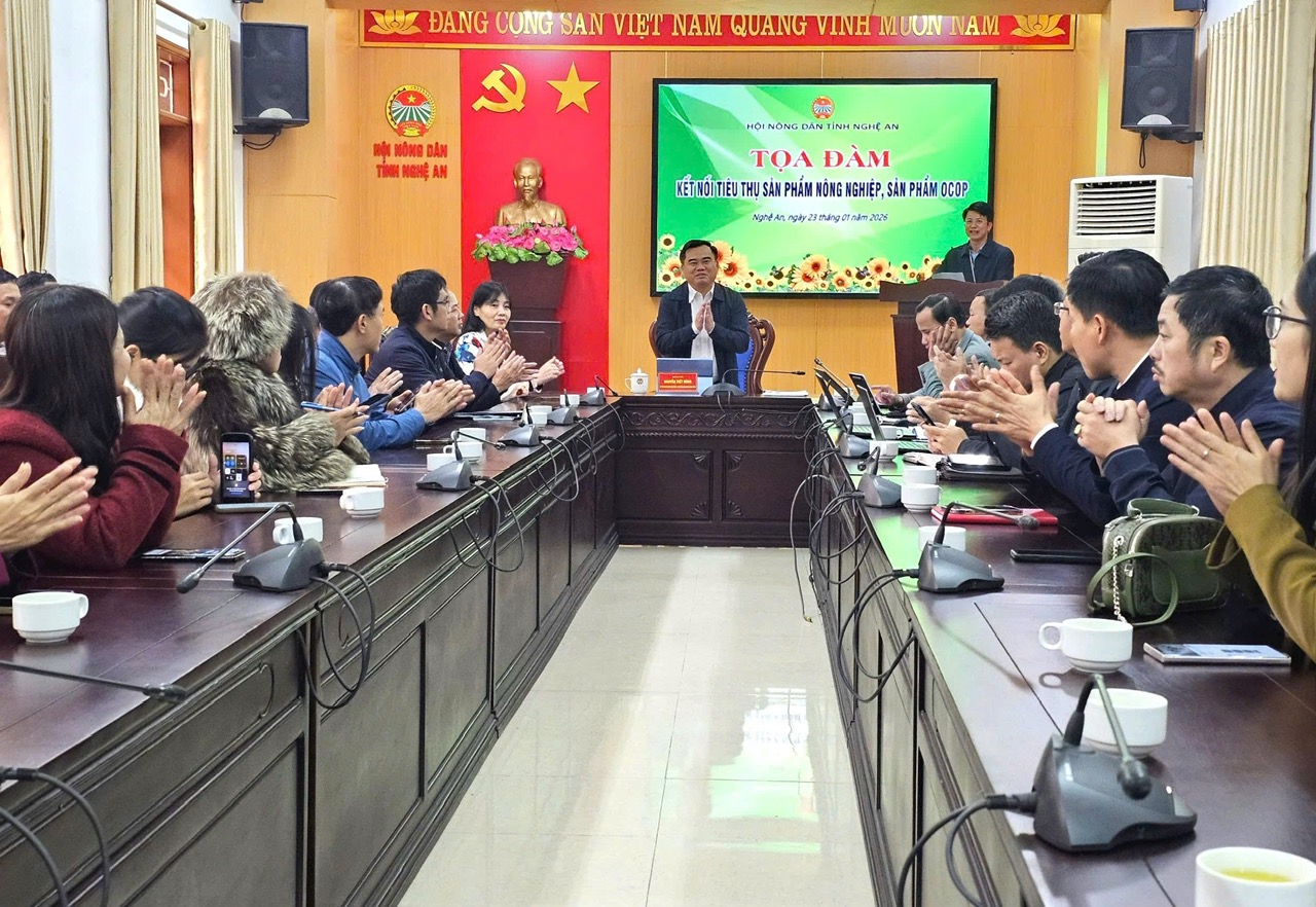 z7460643375655 945638a43972286e719f6807101c6750 1