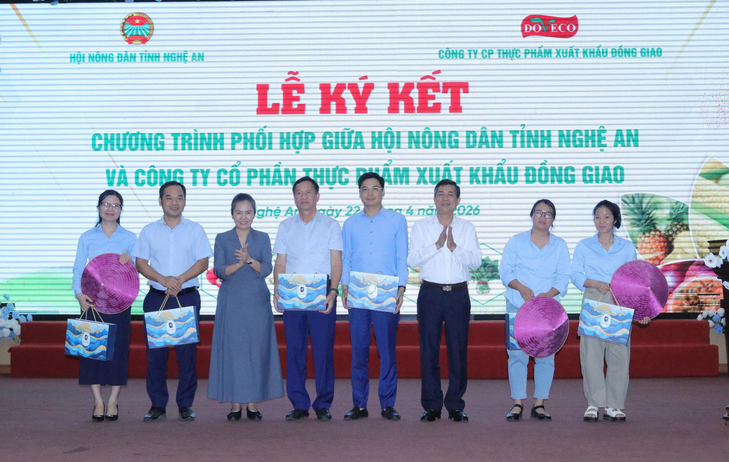 z7752929609523 b6cb02a5ca6ee130edb5aaf02eb3d4b3