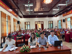 Vinh Hưng: Tuyên truyền kiến thức pháp luận cho hội viên nông dân