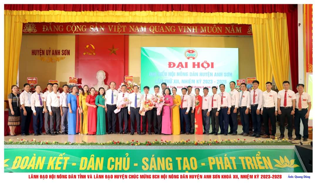 chi dao to chuc thanh cong dai hoi dai bieu hoi nong dan tu co so den huyen