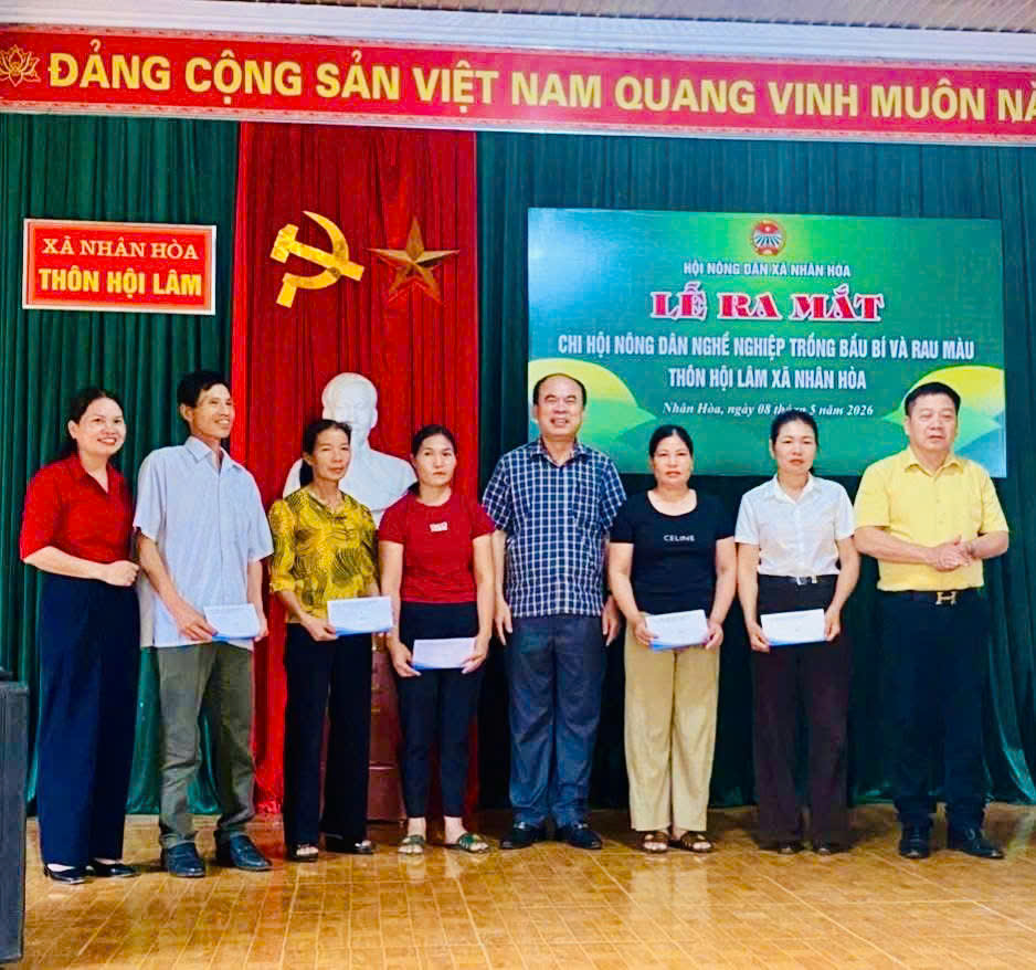 cac thanh vien chi hoi ra mat 2